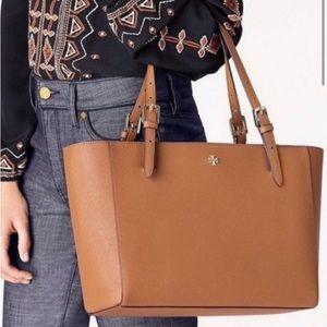 Tory Burch | Large York Tote | Laptop Sleeve | Camel
